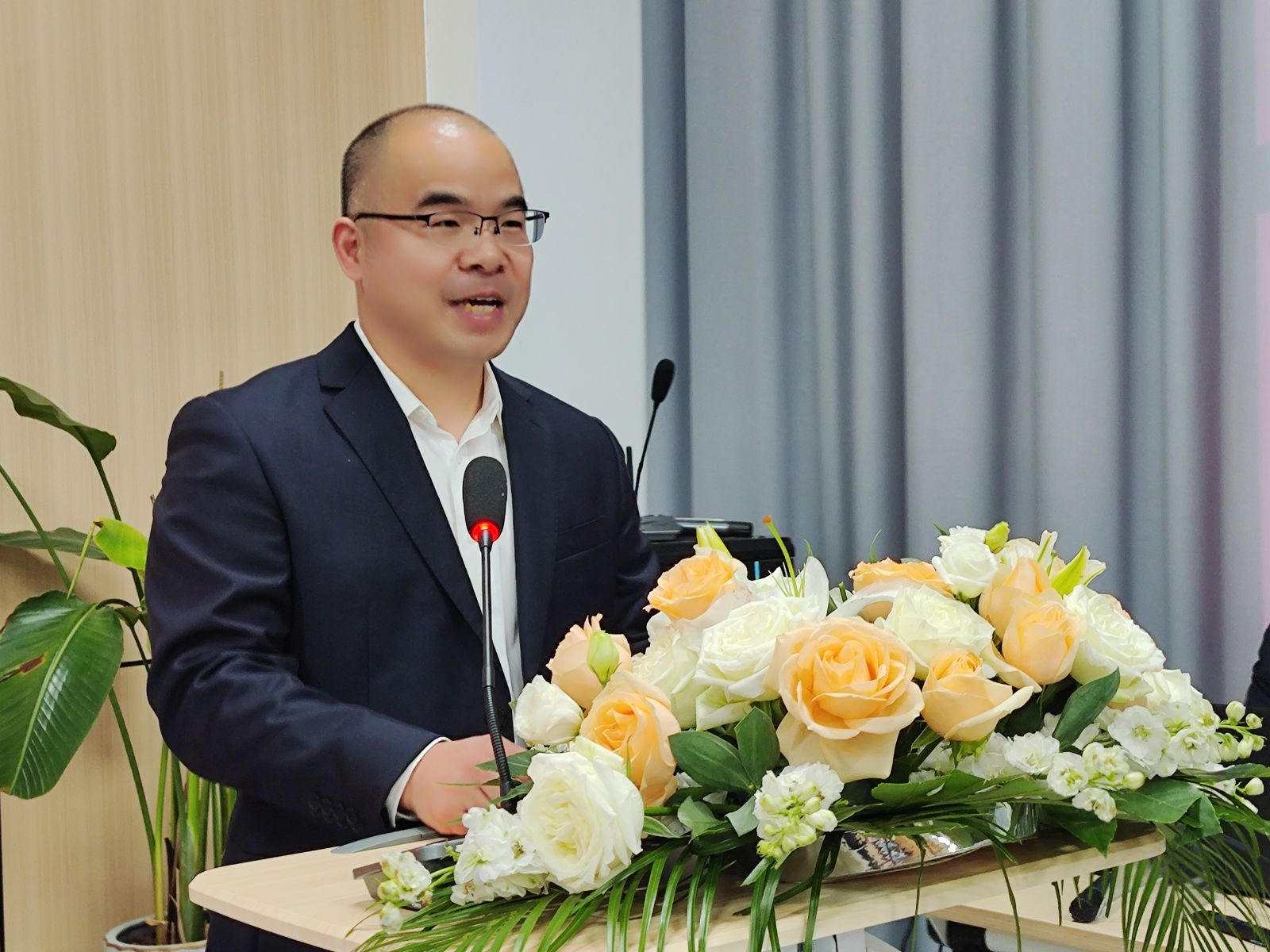 尊龙凯时 - 人生就是搏!